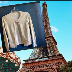 🎁Banana Republic cream and tan color with some sparkle✨with clear buttons